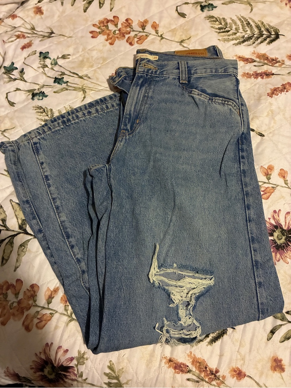 Light Blue Distressed Womens Levi Jeans